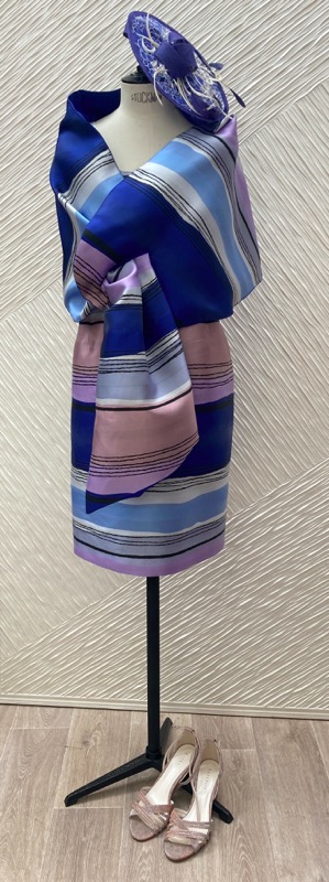 Ensemble en soierie rayée T48